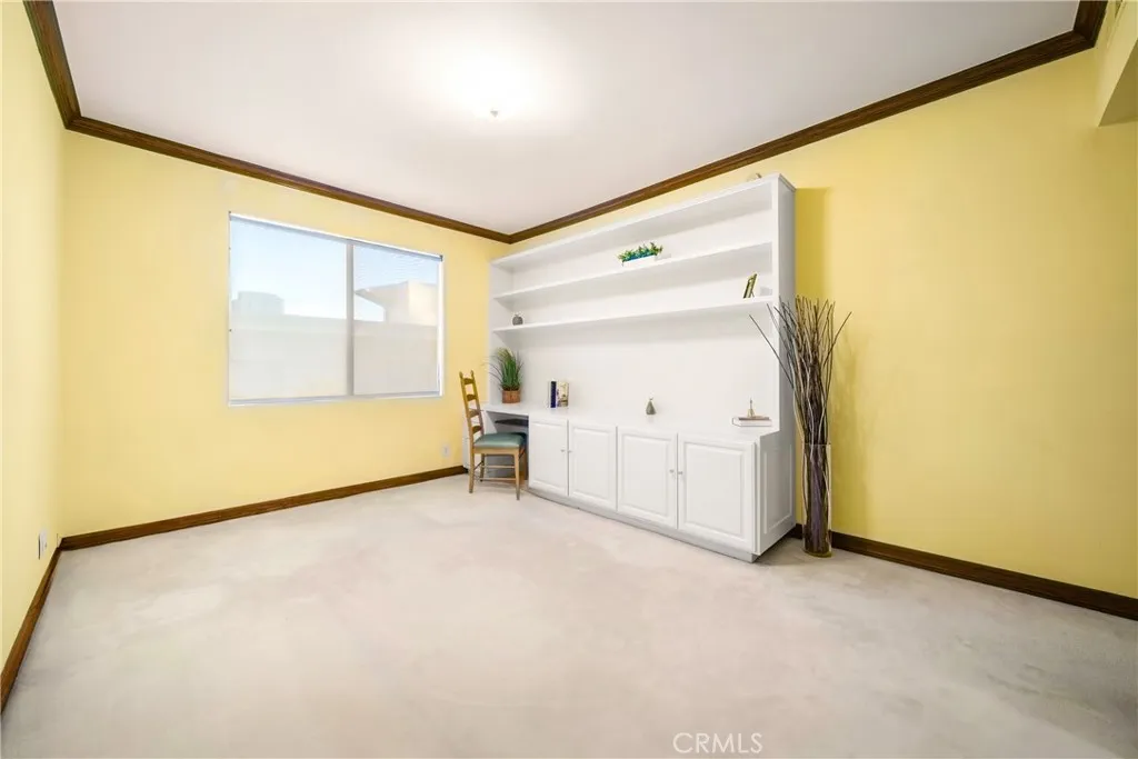 2008 S Bentley Avenue 5, Los Angeles, California 90025 home-pic-10