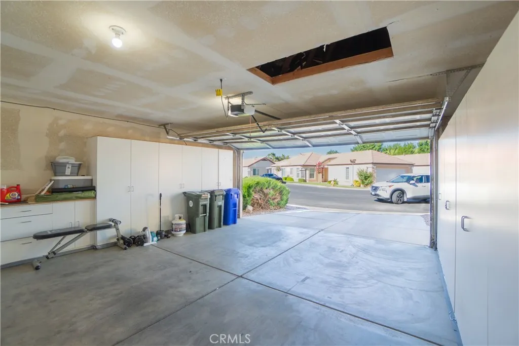 19078 Stoddard Way, Apple Valley, California 92308 home-pic-15
