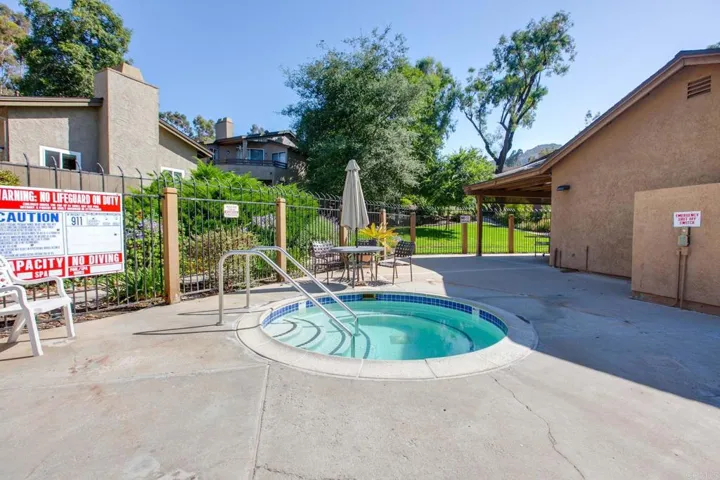 7402 Mission Trails 92, Santee, California 92071