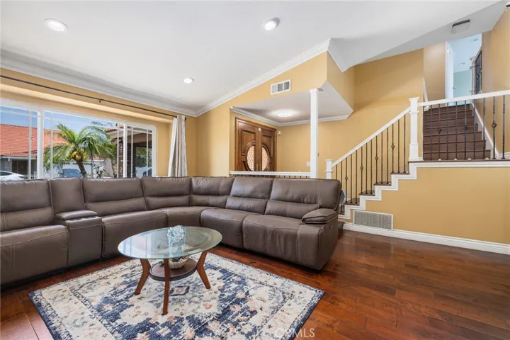 5052 Andrew Drive, La Palma, California 90623