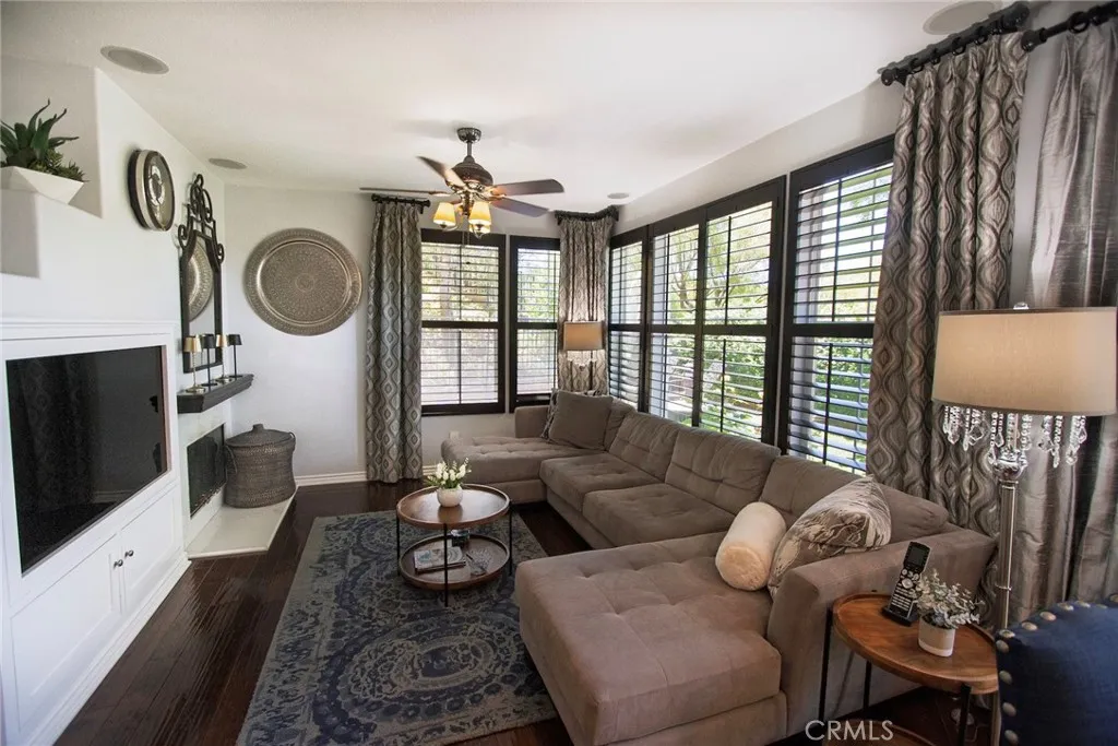 26767 Via La Paz, Valencia, California 91381 home-pic-12