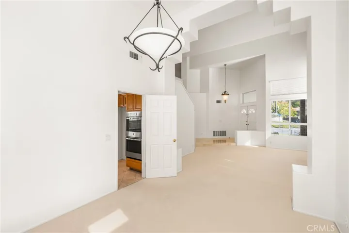 823 S Parkglen Place, Anaheim Hills, California 92808