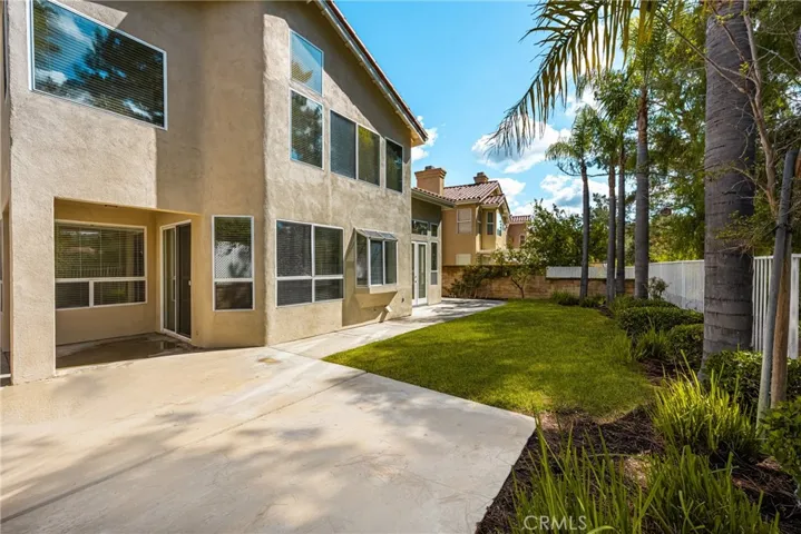 823 S Parkglen Place, Anaheim Hills, California 92808