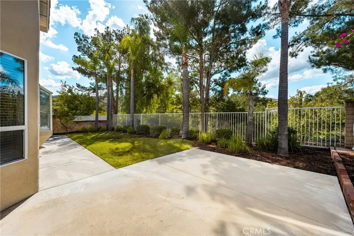 823 S Parkglen Place, Anaheim Hills, California 92808