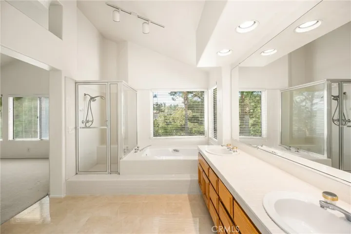 823 S Parkglen Place, Anaheim Hills, California 92808