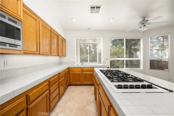 823 S Parkglen Place, Anaheim Hills, California 92808