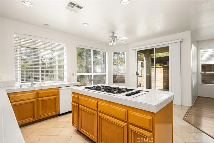 823 S Parkglen Place, Anaheim Hills, California 92808