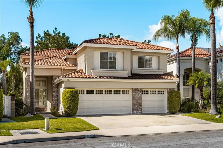 823 S Parkglen Place, Anaheim Hills, California 92808