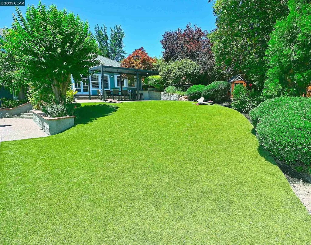 421 Twin Oaks Ln, Walnut Creek, California 94596 home-pic-39