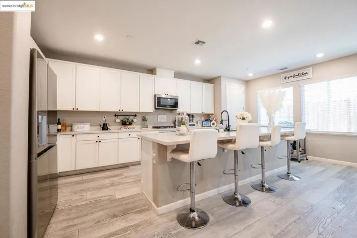 5132 Kevin Pl, Rohnert Park, California 94928