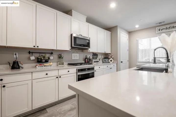 5132 Kevin Pl, Rohnert Park, California 94928