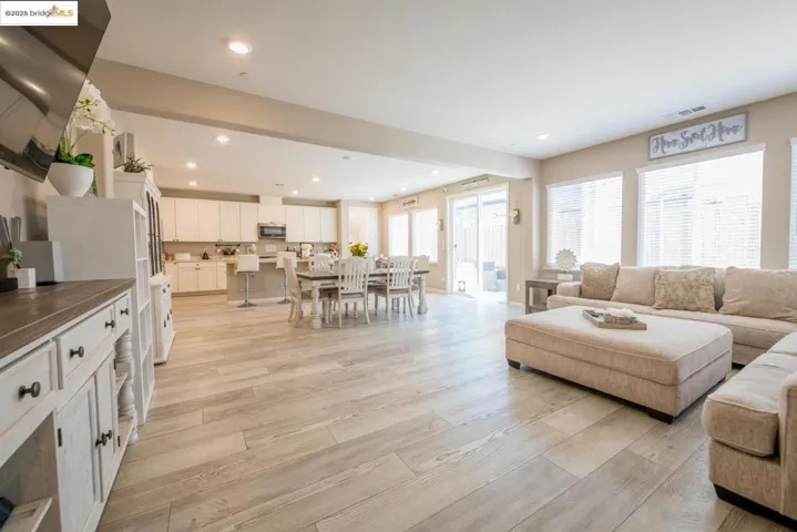 5132 Kevin Pl, Rohnert Park, California 94928