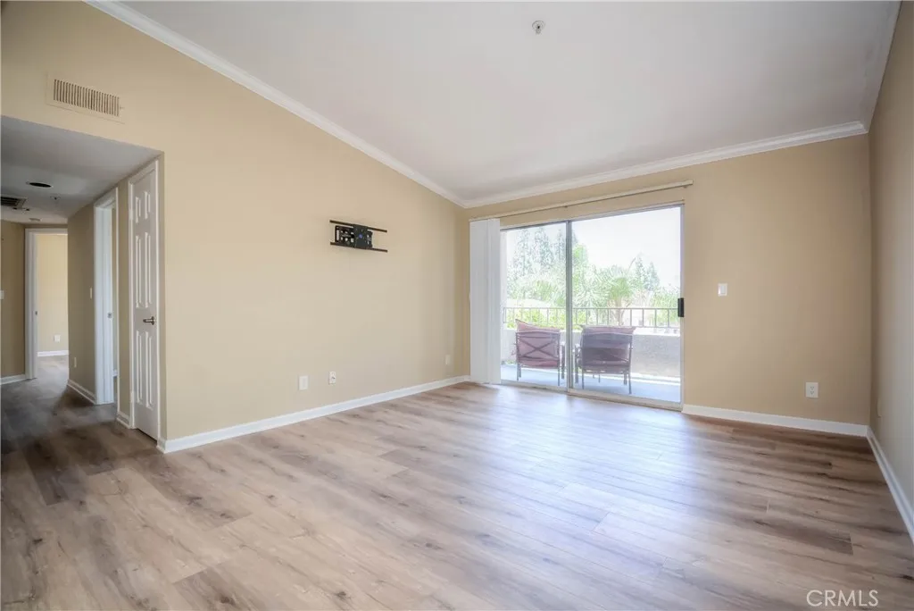 1020 Vista Del Cerro Drive 302, Corona, California 92879, 2 Bedrooms Bedrooms, ,2 BathroomsBathrooms,Residential Lease,For Rent,Vista Del Cerro,IG25156654