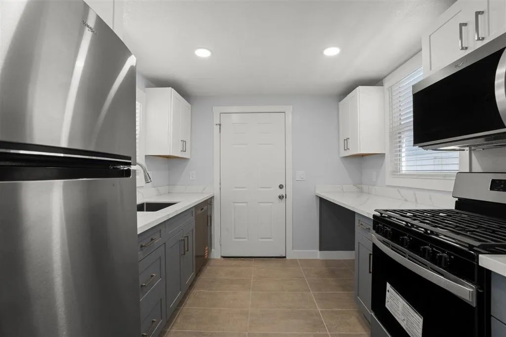 315 Grand Boulevard, San Mateo, California 94401 home-pic-22