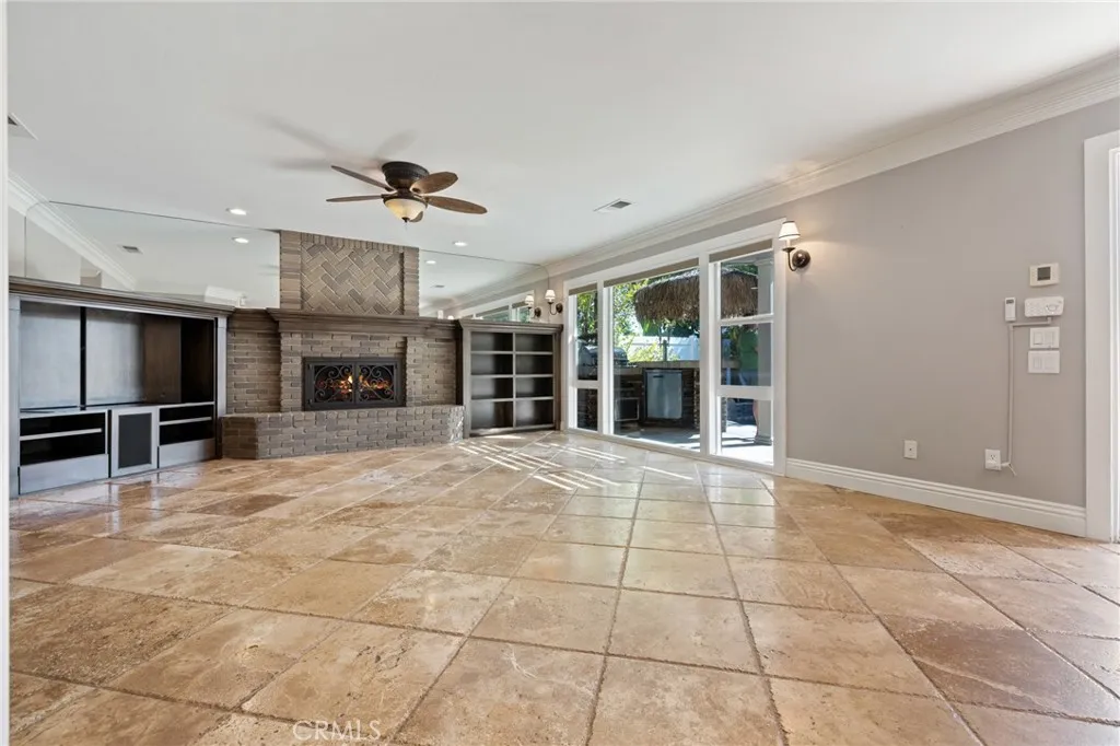 29 Hemingway Ct, Trabuco Canyon, California 92679 home-pic-17