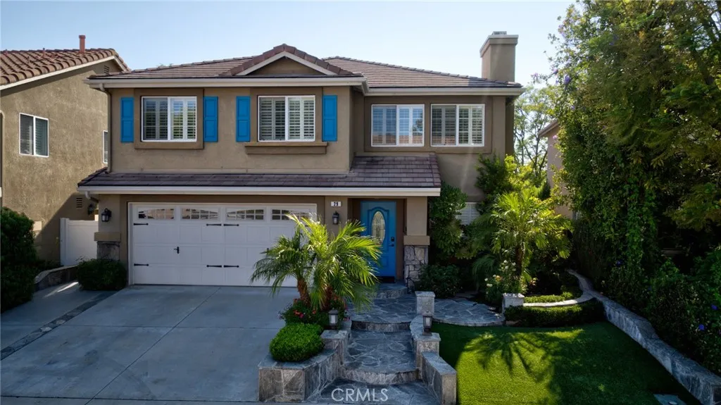 29 Hemingway Ct, Trabuco Canyon, California 92679 home-pic-1