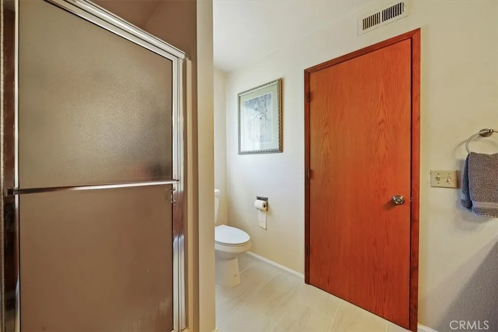 7575 Whitney Avenue, Yucca Valley, California 92284 home-pic-50