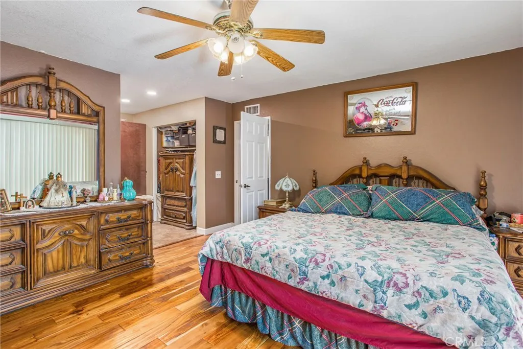10735 Juniper Avenue, Fontana, California 92337 home-pic-20