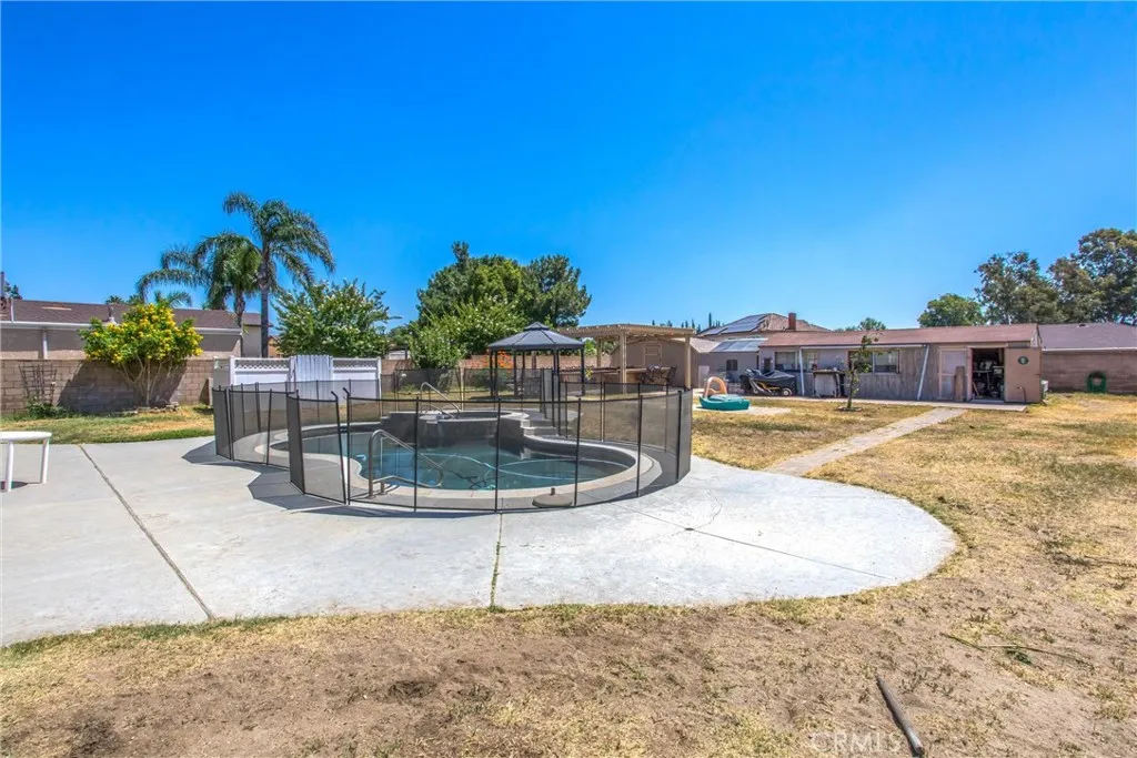10735 Juniper Avenue, Fontana, California 92337 home-pic-23