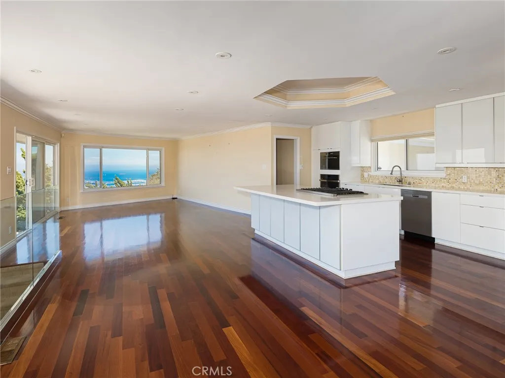 3311 Crownview Drive, Rancho Palos Verdes, California 90275 home-pic-15
