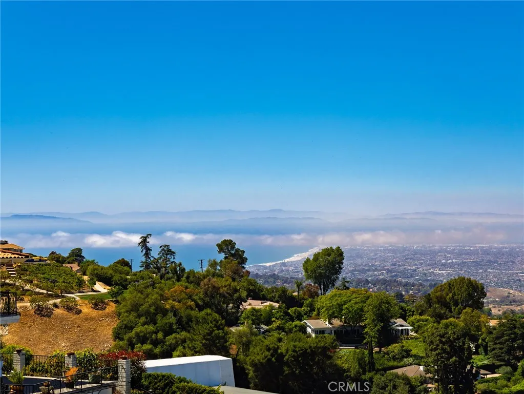 3311 Crownview Drive, Rancho Palos Verdes, California 90275 home-pic-49