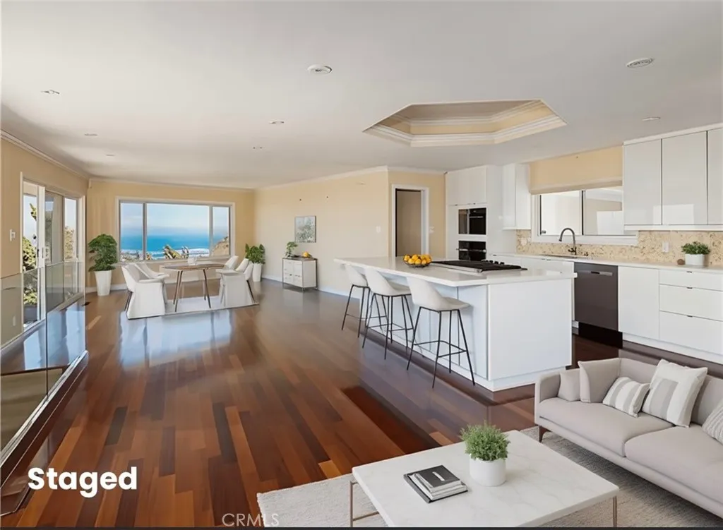 3311 Crownview Drive, Rancho Palos Verdes, California 90275 home-pic-1