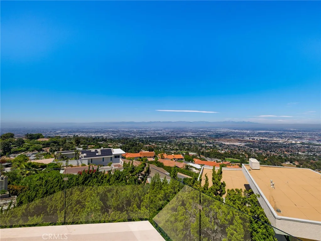 3311 Crownview Drive, Rancho Palos Verdes, California 90275 home-pic-19