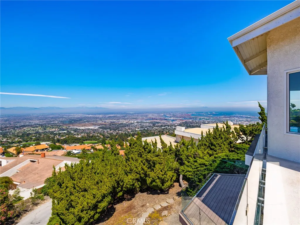3311 Crownview Drive, Rancho Palos Verdes, California 90275 home-pic-26