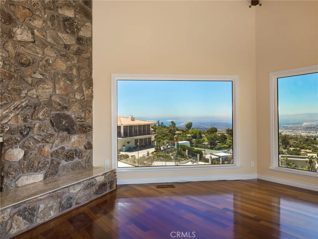 3311 Crownview Drive, Rancho Palos Verdes, California 90275 home-pic-8