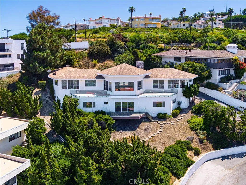 3311 Crownview Drive, Rancho Palos Verdes, California 90275 home-pic-65
