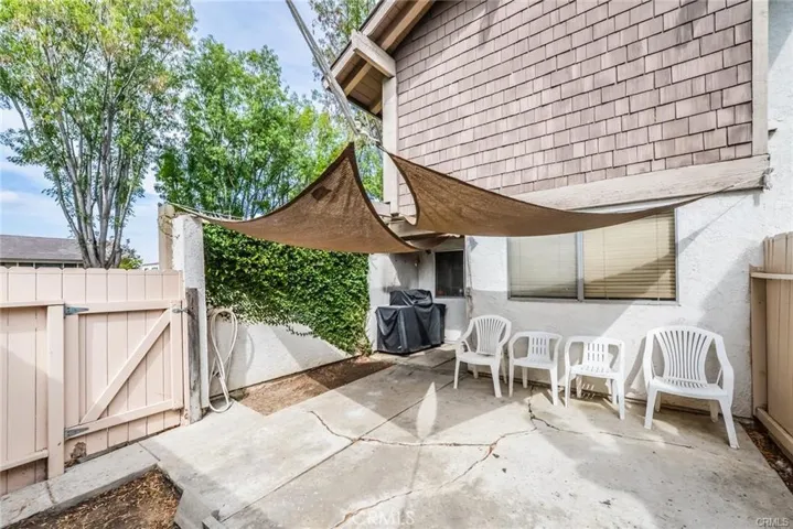 101 Oval Road 1, Irvine, California 92604