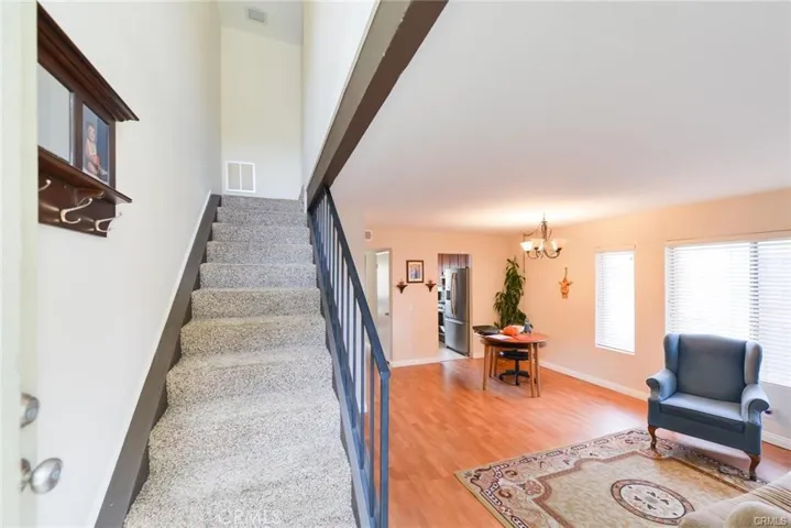 101 Oval Road 1, Irvine, California 92604