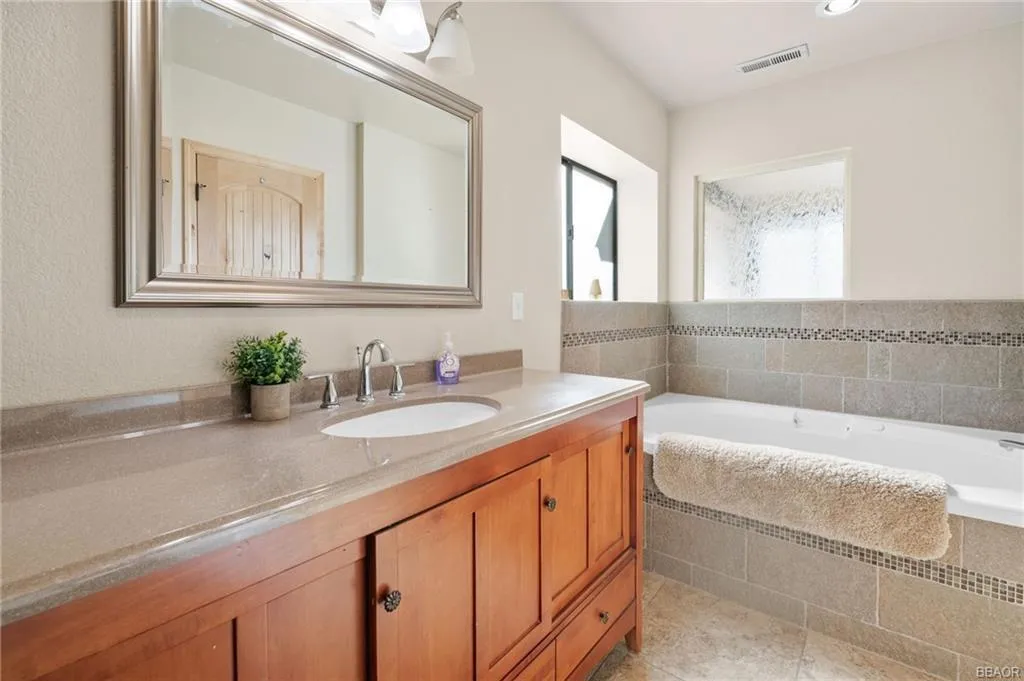 368 Pulaski Road, Big Bear, California 92315 home-pic-22