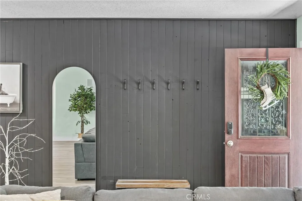 310 Teakwood Drive, Big Bear Lake, California 92315 home-pic-38