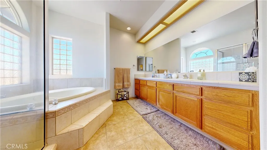 12443 Bannock Drive, Apple Valley, California 92308 home-pic-56