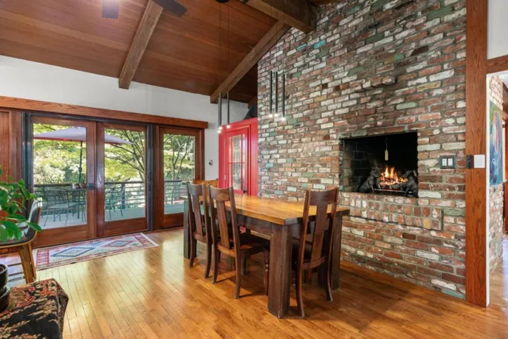 660 Dickinson Avenue, Ben Lomond, California 95005