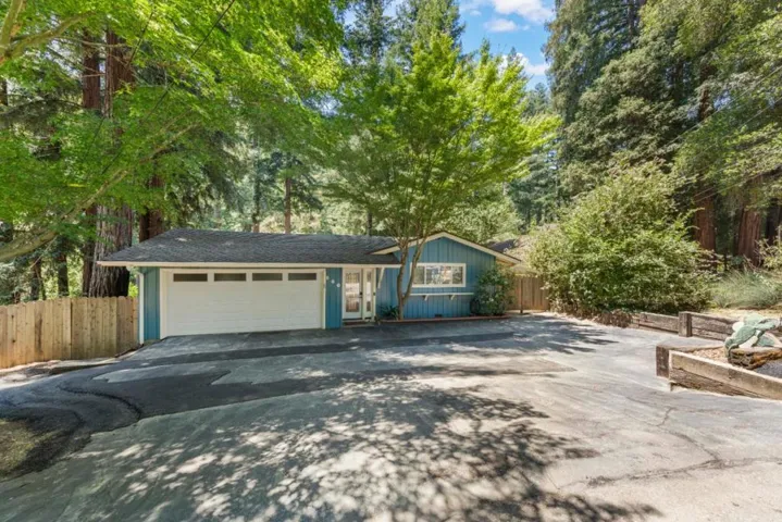 660 Dickinson Avenue, Ben Lomond, California 95005