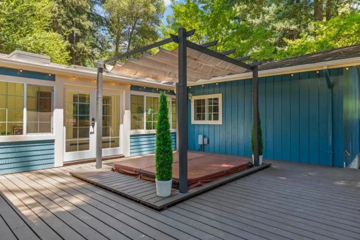 660 Dickinson Avenue, Ben Lomond, California 95005