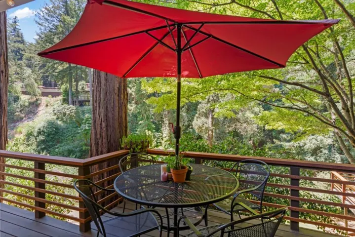 660 Dickinson Avenue, Ben Lomond, California 95005