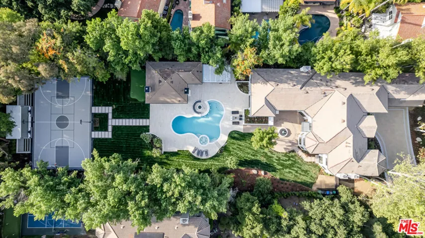 4261 Temma Court, Calabasas, California 91302, 7 Bedrooms Bedrooms, ,9 BathroomsBathrooms,Residential,For Sale,Temma,25564213