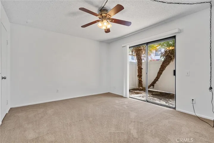 2231 Pacific Avenue 14, Costa Mesa, California 92627