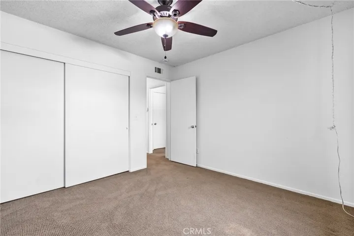 2231 Pacific Avenue 14, Costa Mesa, California 92627