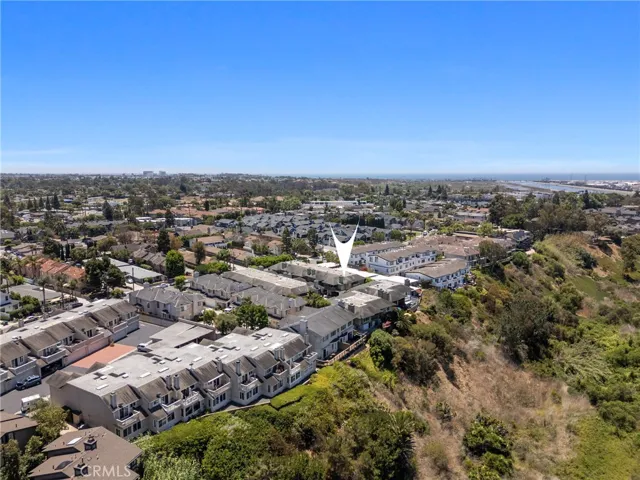 2231 Pacific Avenue 14, Costa Mesa, California 92627