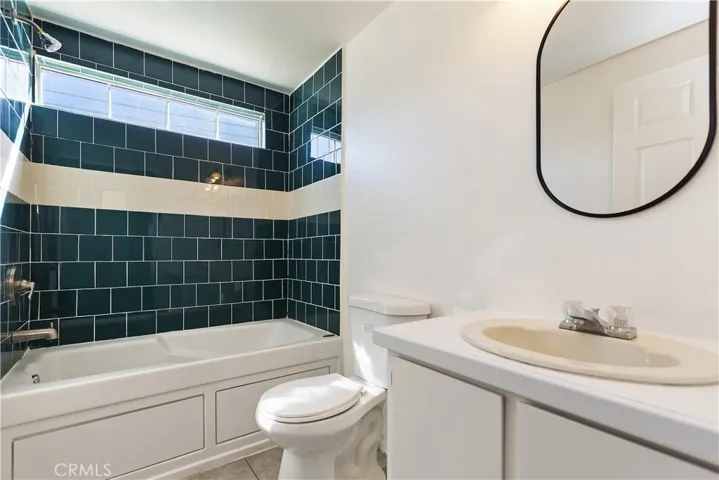 700 E Washington Street 42, Colton, California 92324