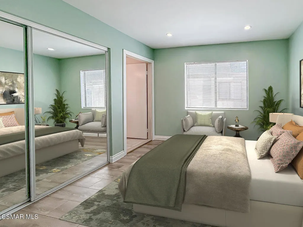 14715 Saticoy Street 8, Van Nuys, California 91405 home-pic-4