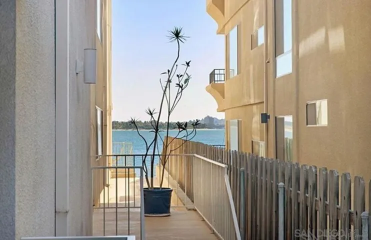 1251 Parker Pl 1b, San Diego, California 92109