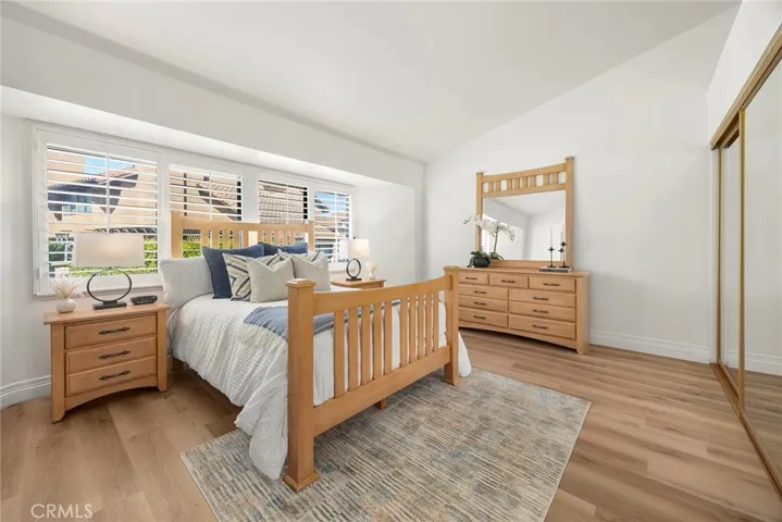 Grand Size Primary Bedroom