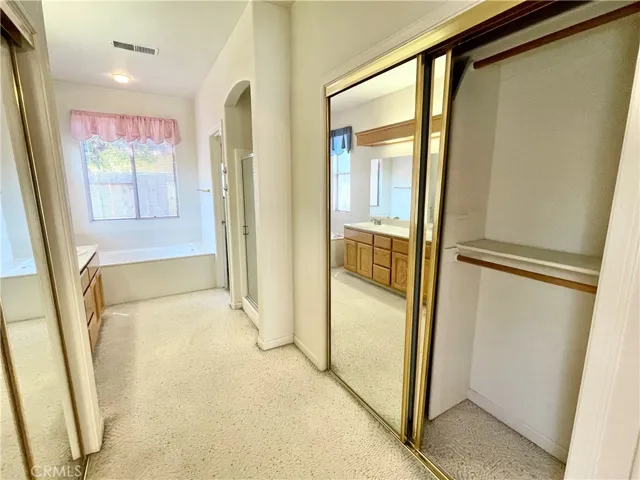 224 Stonewood Drive, Los Banos, California 93635