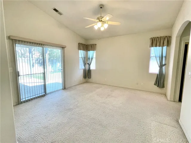 224 Stonewood Drive, Los Banos, California 93635