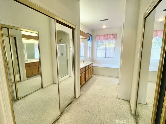 224 Stonewood Drive, Los Banos, California 93635